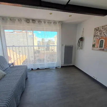 Spacieux Duplex Sur Le Port *